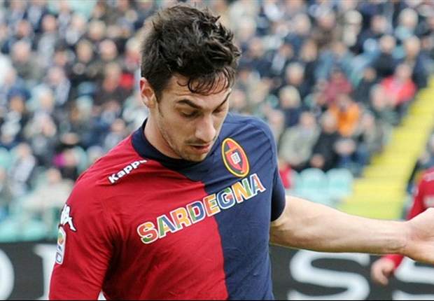 Continua la caccia al difensore in casa Milan: Yanga-Mbiwa è in standby, Allegri va matto per Astori, ma Galliani sta preparando una sorpresa...