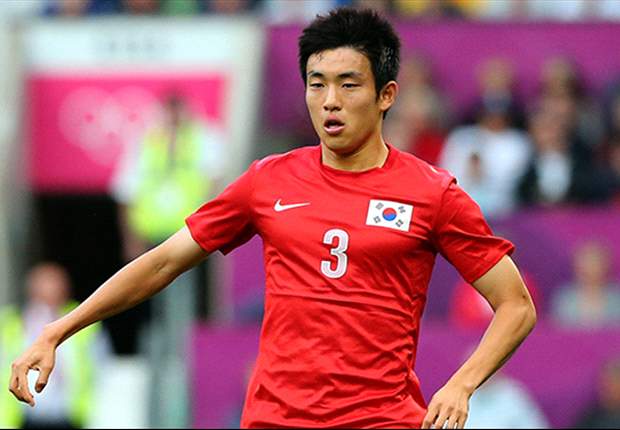 QPR sign South Korea international Yun Suk-Young on three-and-a-half year deal