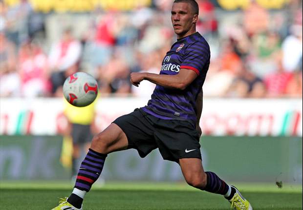 Podolski: Arsenal can challenge for title