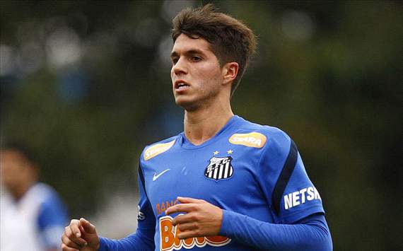 Rodriguez can't wait to play alongside Ganso and Neymar