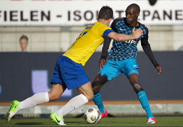 Canadians Abroad Recap: Hutchinson and PSV drop Eredivisie opener