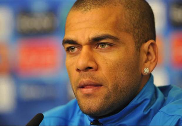 'Fans must cheer instead of criticize' - Dani Alves demands Brazil support