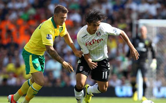 EPL - Fulham v Norwich City, Bryan Ruiz and Anthony Pilkington