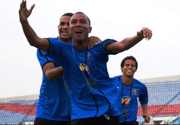 Nelson Cabrera jugará en Bolivar