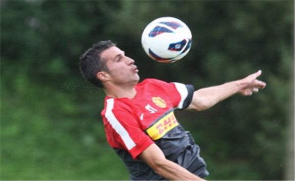 Robin van Persie- Manchester United training - Carrington