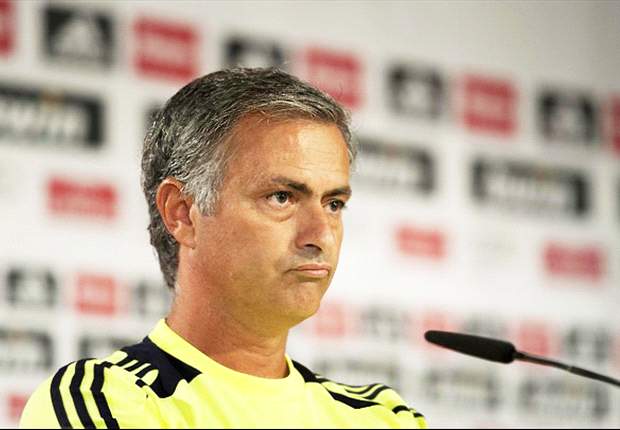 Mourinho: Matching Sir Alex Ferguson is mission impossible