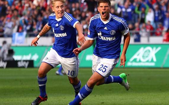 Schalke Optimis Amankan Lewis Holtby Dan Klaas-Jan Huntelaar
