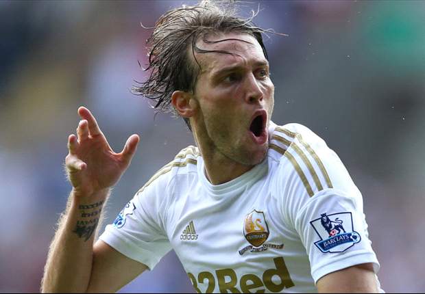 Michael Laudrup has 'more quality' than any of us, says Michu
