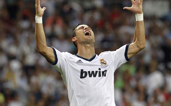 Cristiano ronaldo celebrates the winning of spanish supercup