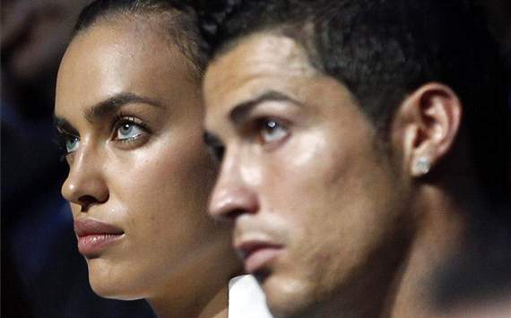 Best player of the year-Uefa Award- Irina Shayk- Ronaldo's Girlfriend