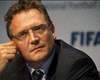Valcke faz cobrança por estádios