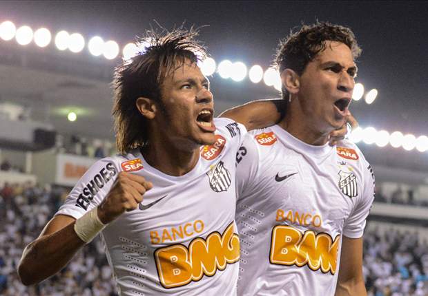 Manchester United & Santos dismiss Neymar links