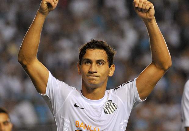 Official: Ganso completes move from Santos to Sao Paulo