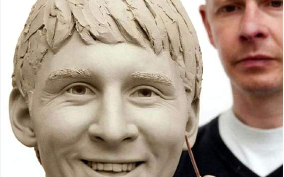 Lionel Messi sculpture in  madame tussaud museum