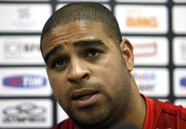 Zinho confirma que Adriano não joga mais pelo Flamengo