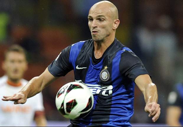 Cambiasso: Hats off to Juventus