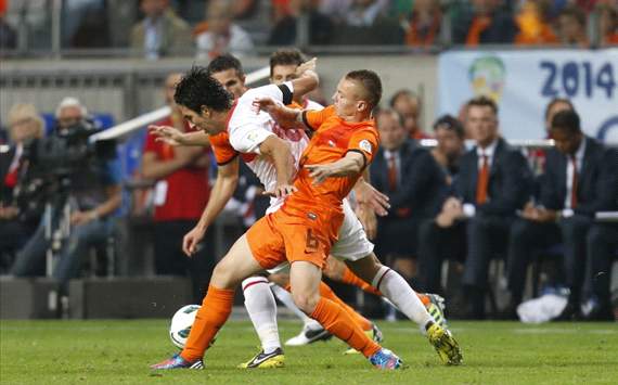 Jordy Clasie and Arda Turan, Netherlands - Turkey