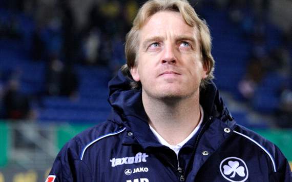 Buskens dismissed by Greuther Furth