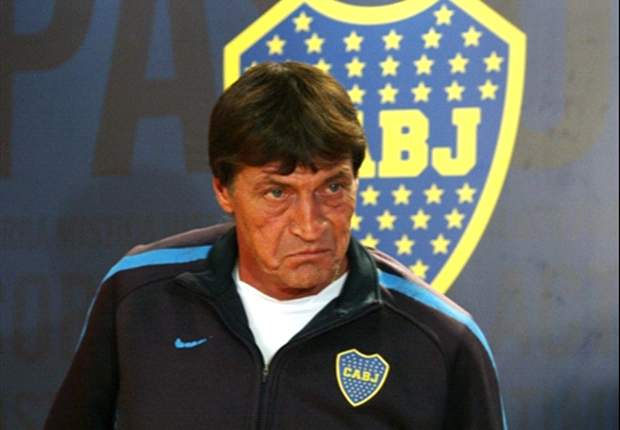 Julio Falcioni: “El que decide soy yo”