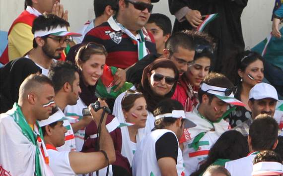 گزارش تصويري :زمينگير شدن ستاره هاي ليگ در مسقط