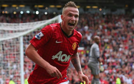 EPL - Manchester United vs Wigan Athletic,Alexander Buttner 