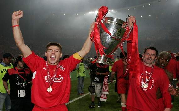 Carragher hails Liverpool's 'greatest ever player' Gerrard