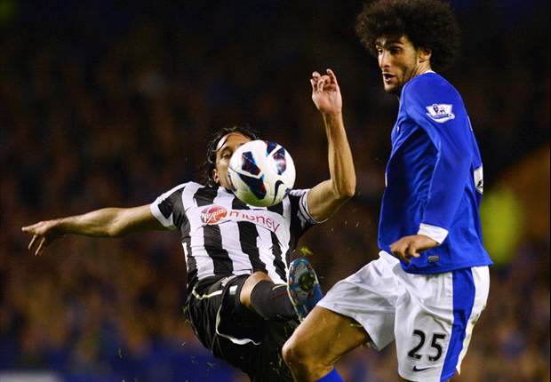Premier League, 4ª giornata - Demba Ba e un 'goal fantasma' fermano l'Everton. United ed Arsenal a valanga, City e Chelsea fermate sul pari. Liverpool ancora a secco
