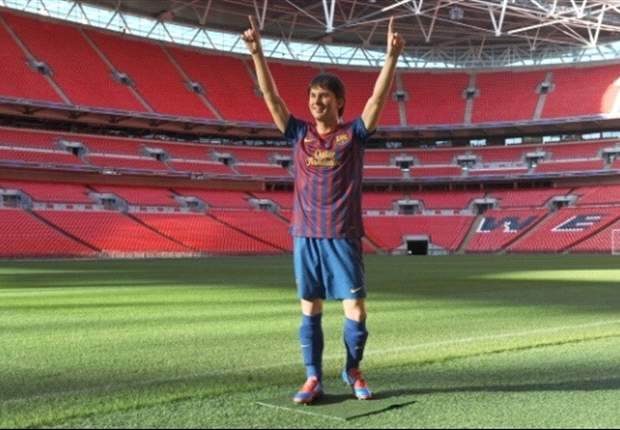 Messi waxwork unveiled at Wembley