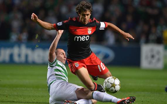 UEFA CL - Celtic vs SL Benfica , Scott Brown & Pablo Aima