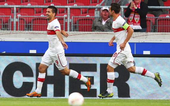 Gentner, Ibisevic of VfB Stuttgart against Bucharest, Europa League