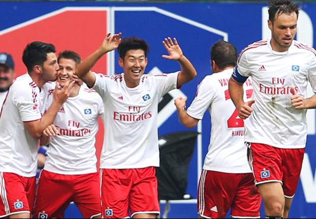 Van der Vaart urges Son to stay with Hamburg