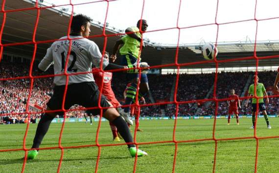 Southampton-AstonVilla; Gazzaniga