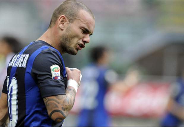 Editoriale - Sul caso Sneijder, Stramaccioni veste i panni dell'aziendalista addossandosi le responsabilità: ma che harakiri dell'Inter...