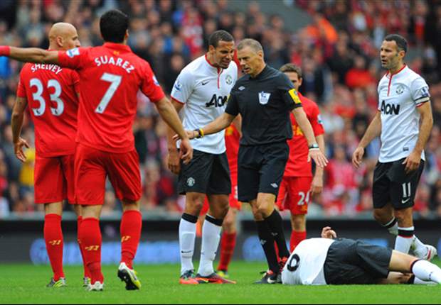 Referee Mark Halsey makes police complaint over Twitter abuse