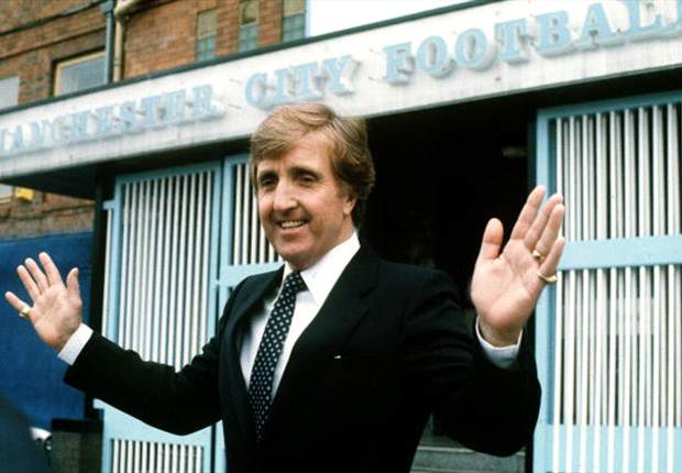 Norwich City to pay tribute to John Bond