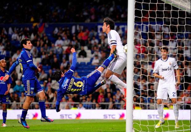 Kaka nets hat-trick as Real Madrid ease to friendly victory