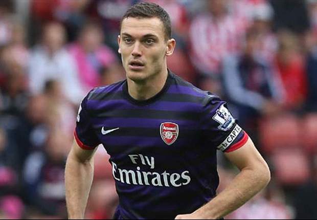Vermaelen hopeful Walcott will sign new Arsenal deal