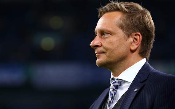 Horst Heldt für Schalke auf der Suche nach Spielern mit Qualität