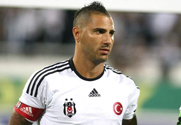 Quaresma leaves Besiktas after contract terminated