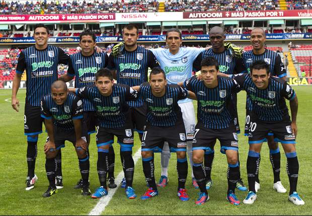 Queretaro adds 21 players to transfer list