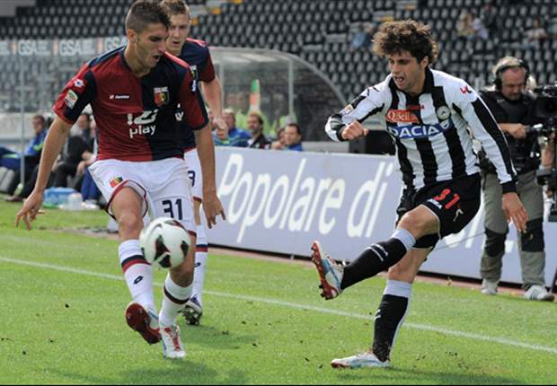 Manchester United and Chelsea tracking Genoa right-back Sampirisi, claims agent