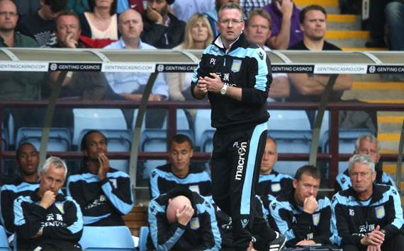 Tahan Arsenal, Paul Lambert Puji Tim Muda