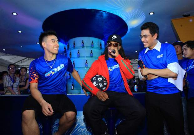 EXCLUSIVE INTERVIEW : เอ็ดการ์ ดาวิดส์ และสตรีทฟุตบอลกับการพัฒนาบอลเอเชีย