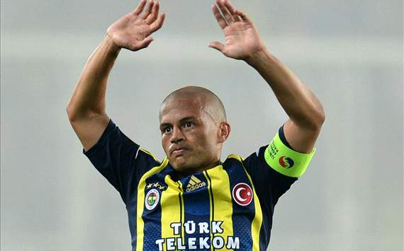 Alex, tentador agente libre del mercado tras rescindir con Fenerbahce