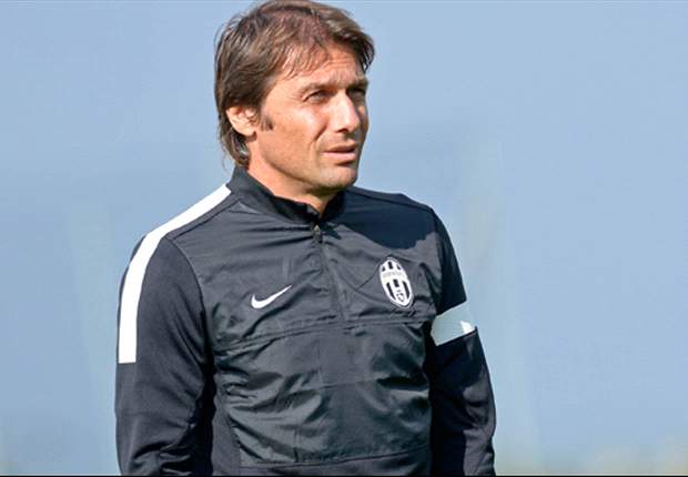 Tra Conte e Cassano è guerra, il tecnico della Juventus ricorda le 'cassanate': "Ha più volte dimostrato di non essere un professionista"