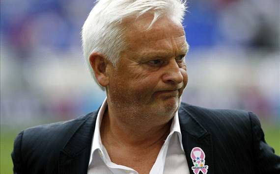 New York Red Bulls will not extend contract of head coach Hans Backe