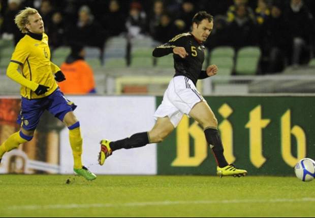 Westermann: It would be great to play at the 2014 World Cup