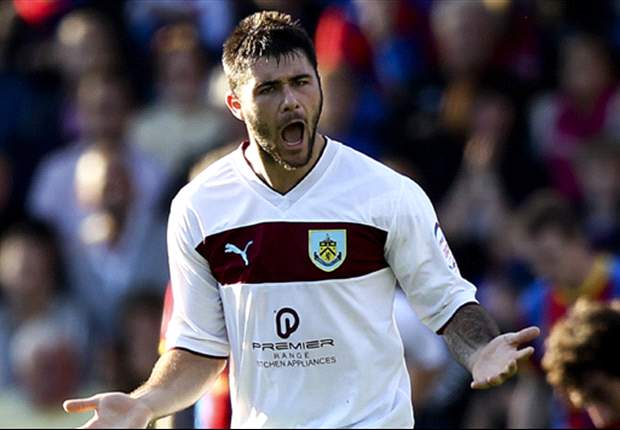 Newcastle and Aston Villa target Austin keen to stay at Burnley
