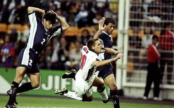 Ayala puts Owen dive in the past