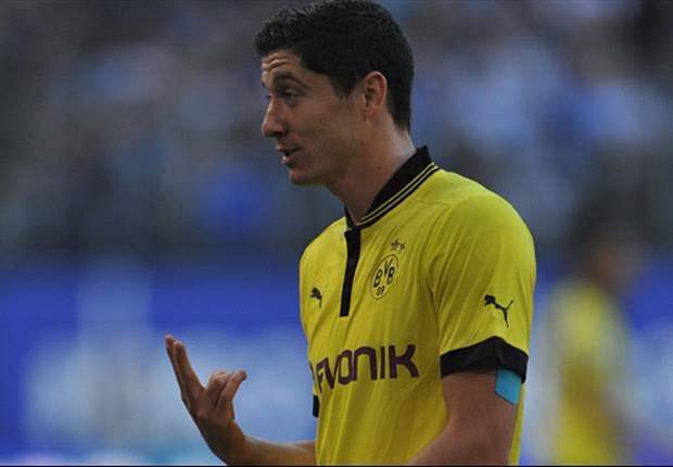 Lewandowski snubs Manchester United